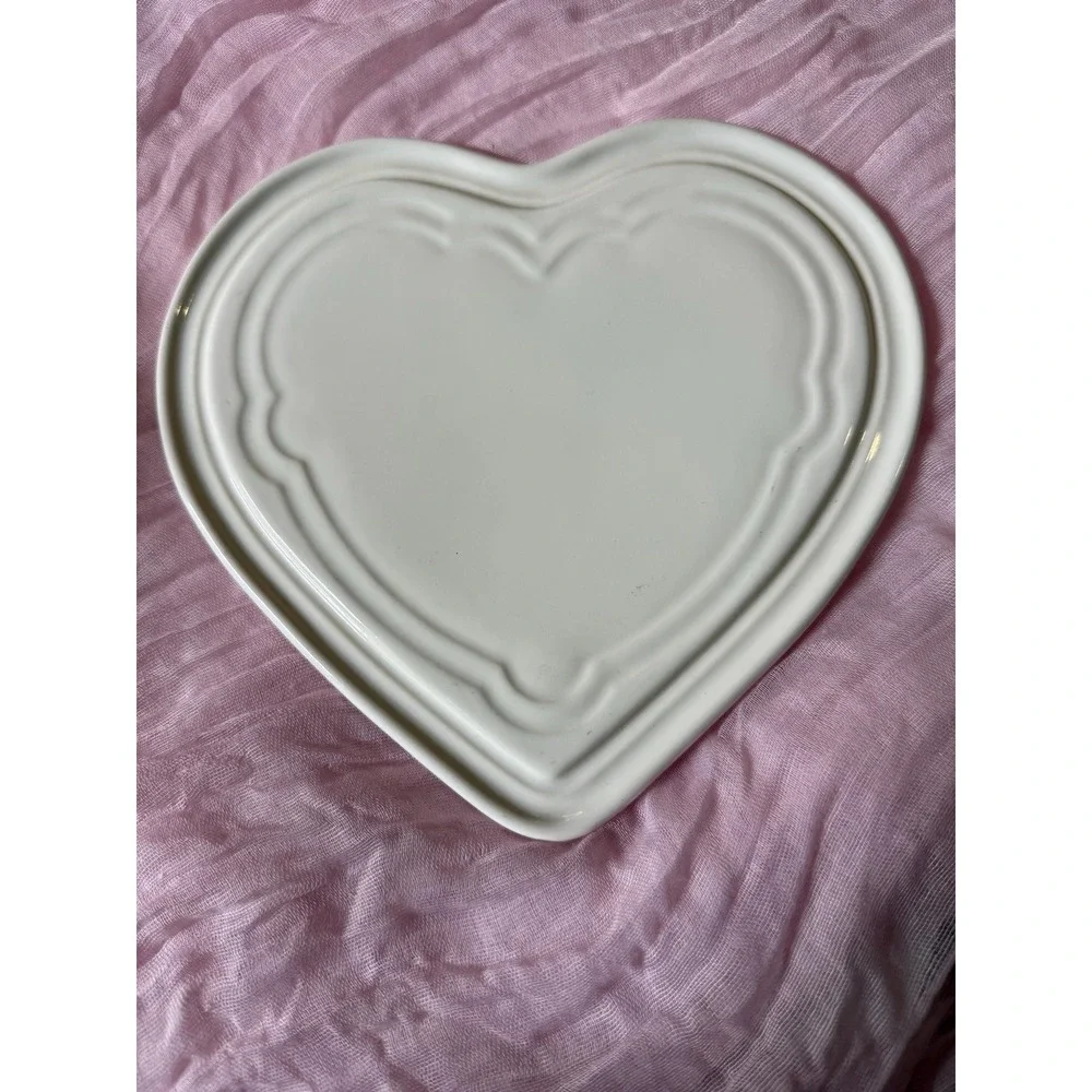 Pfaltzgraff Heart Trivet | Ivory Stoneware | Neutral Cottage Kitchen Decor